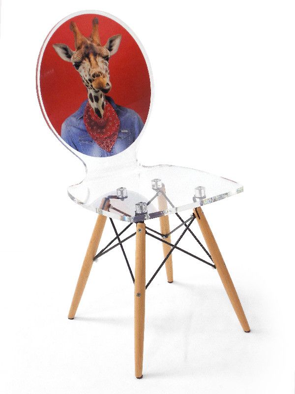 Chaise Graph en acrylique pieds bois girafe - Acrila Concept